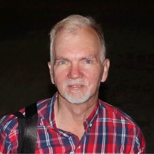 Meet your Posher, Denis